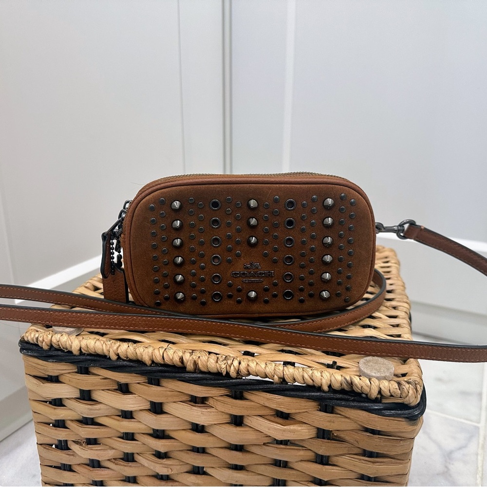 COACH SADDLE SUEDE ALL STUD GROMMETS POUCH CROSSBODY 65222